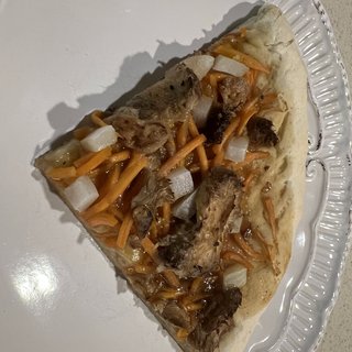 Lion's Mane Mushroom and Carrot Pizza